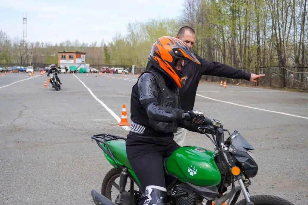 obtention du permis moto auto école