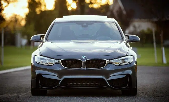 Une voiture bmw