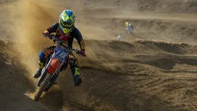 Comment devenir prodige du motocross ?