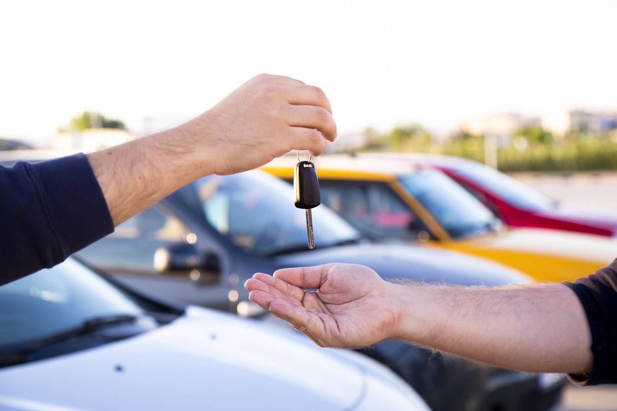 vente de voiture d'occasion intermédiaire pro